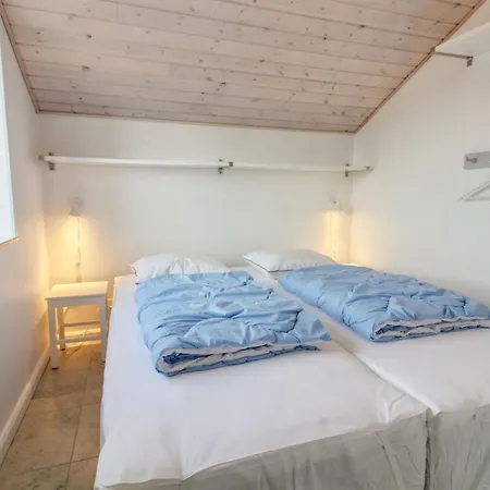 Holiday home Mikka - 450m From The Sea In Western Jutland By Interhome
