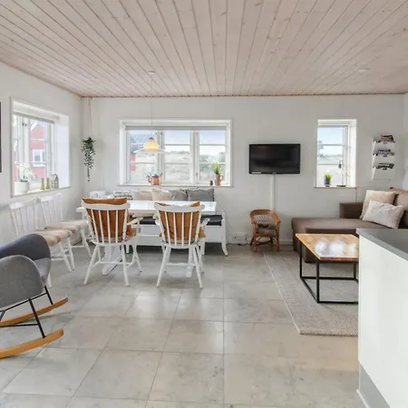Holiday home Mikka - 450m From The Sea In Western Jutland By Interhome