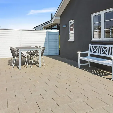 Mikka - 450m From The Sea In Western Jutland By Interhome Holiday home Lakolk