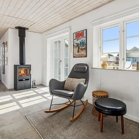Mikka - 450m From The Sea By Interhome Feriehus Lakolk
